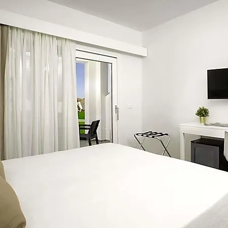 S'arena Szálloda La Caletta